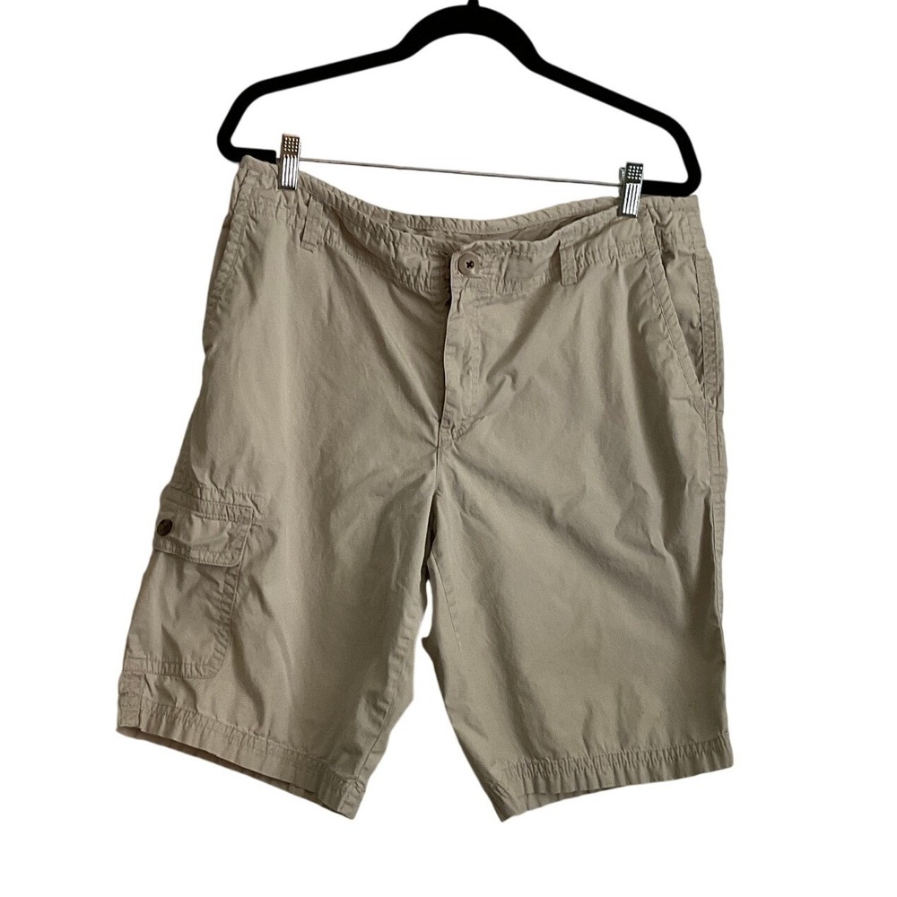 VTG Liz Claiborne Women Khaki Cargo Shorts Size 16 Cotton Blend Casual Outdoor